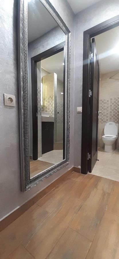Appartement Греческая / Дерибасовская à Odessa Extérieur photo